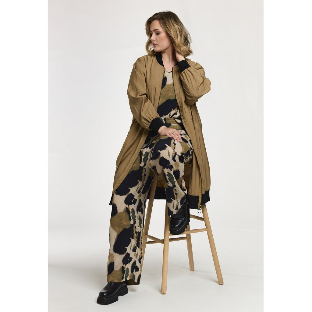 Gozzip Woman GEllinor Cardigan Cardigan Camel