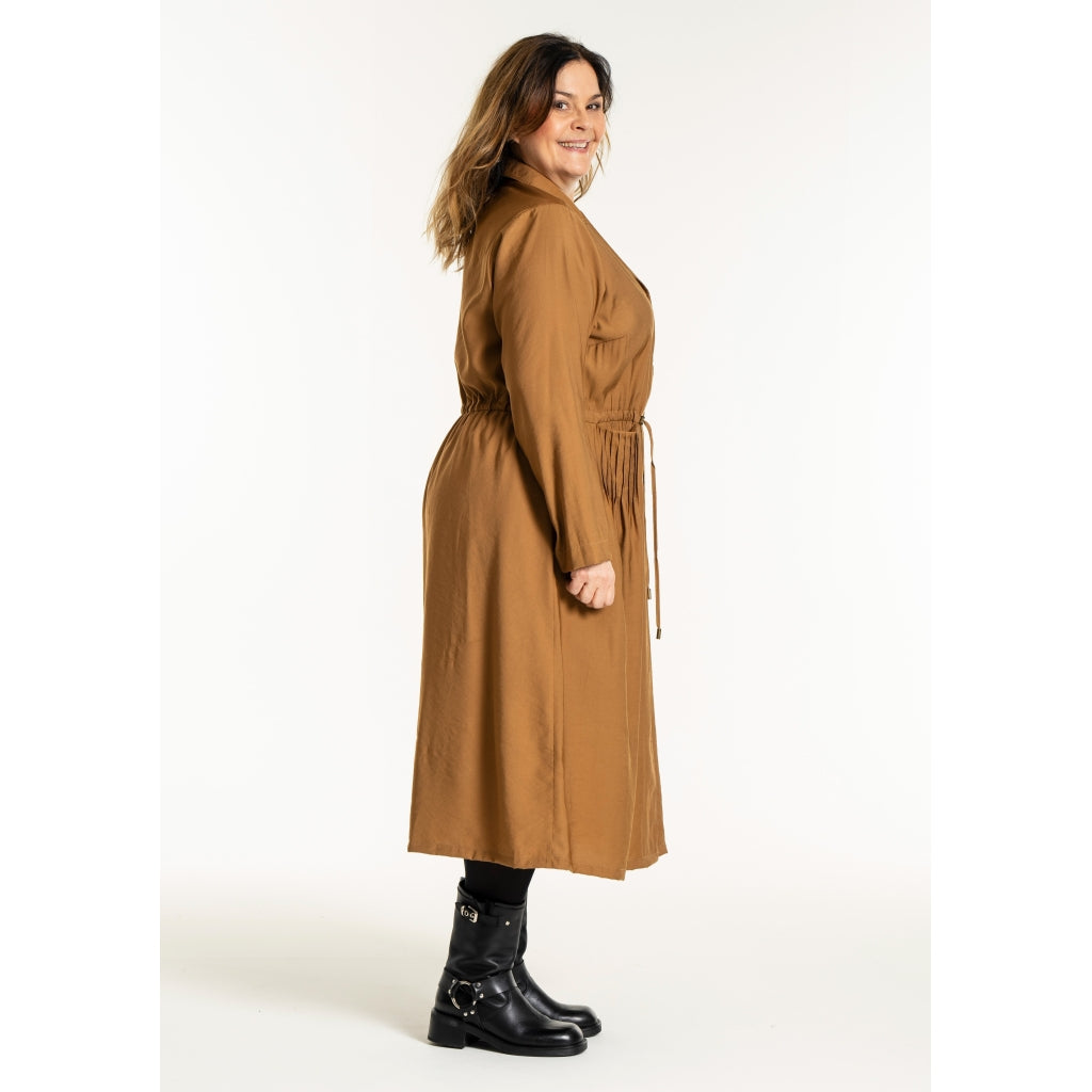 Gozzip Woman GEva Dress Jacket Dress Jacket Brass