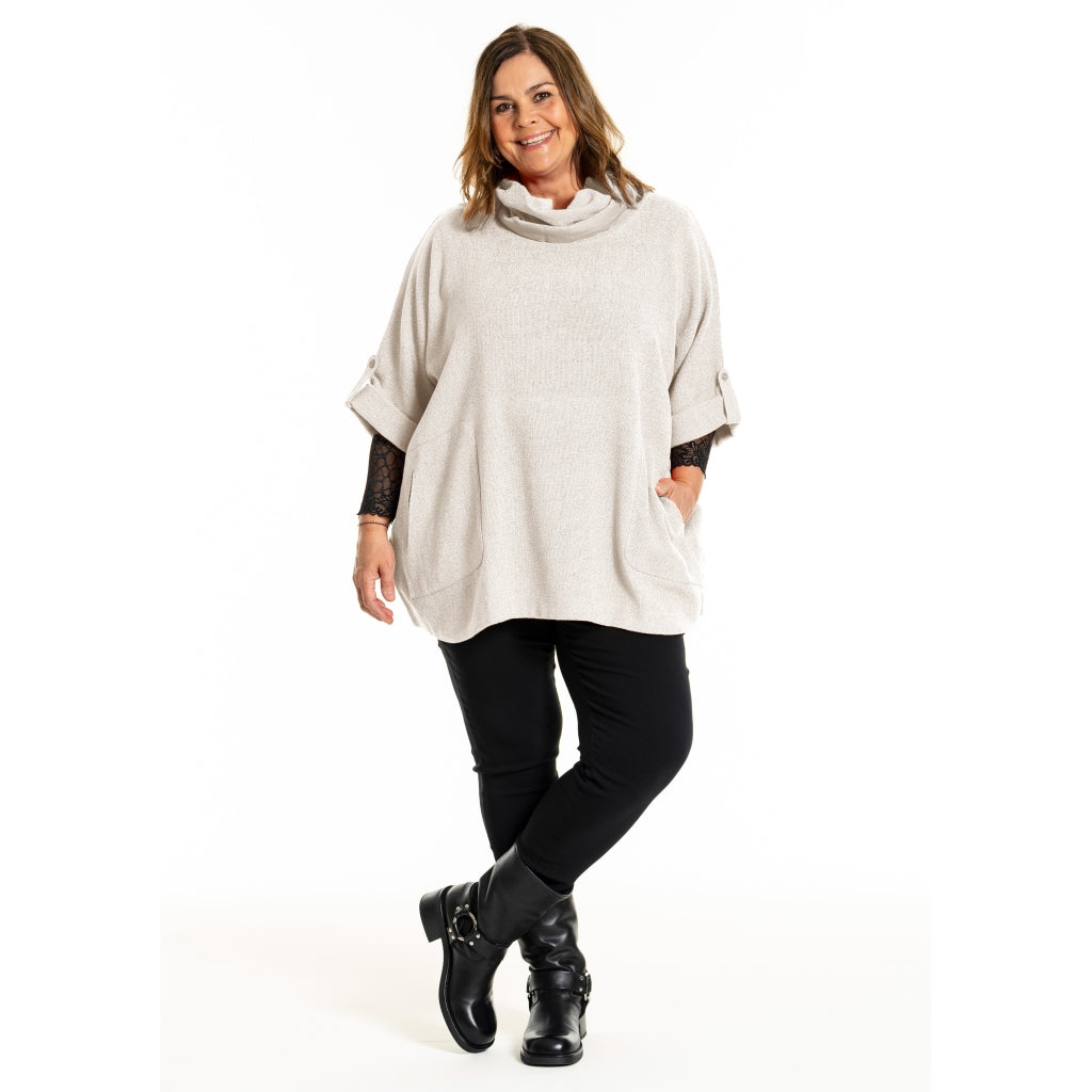 Gozzip Woman GIlsabet Oversized Blouse Oversize Blouse Offwhite