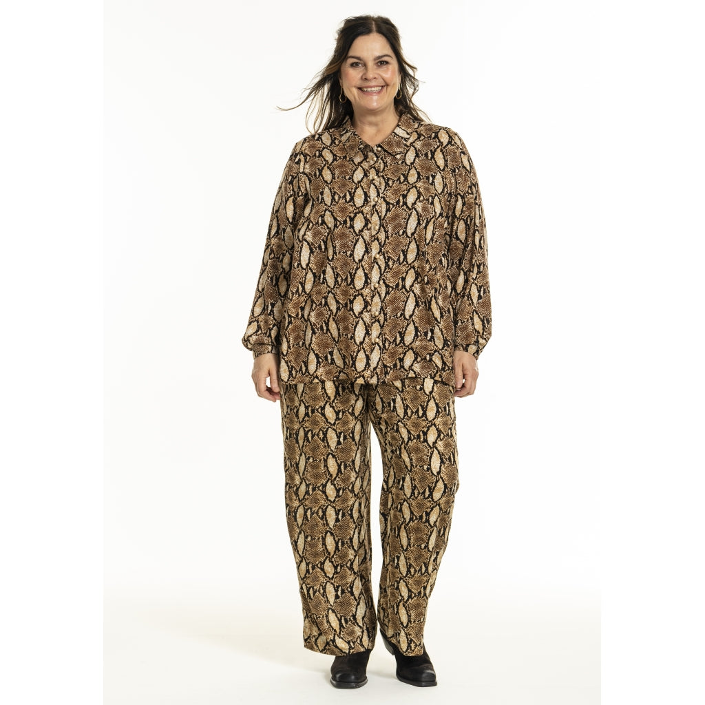 Gozzip Woman GMargrethe Loose Pants Loose Pant Snake Print Brown