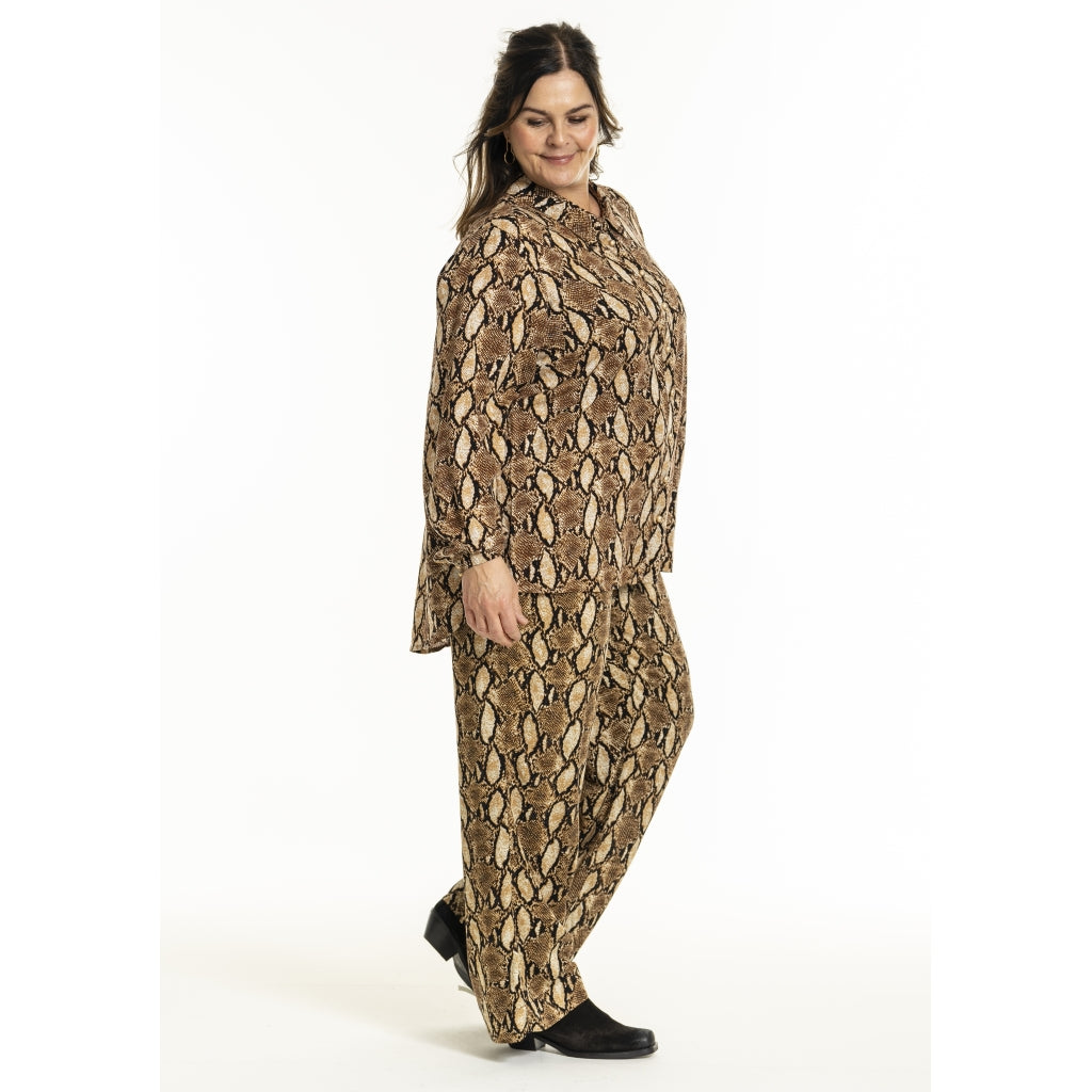 Gozzip Woman GMargrethe Loose Pants Loose Pant Snake Print Brown