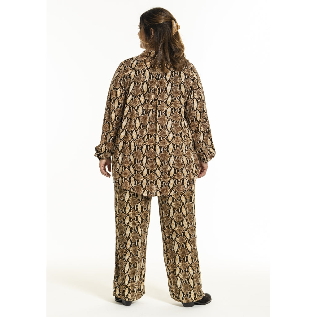 Gozzip Woman GMargrethe Loose Pants Loose Pant Snake Print Brown
