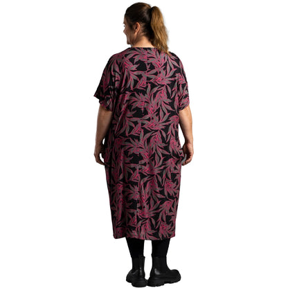 Gozzip Woman Pil Oversize Dress Oversize Dress Black with print